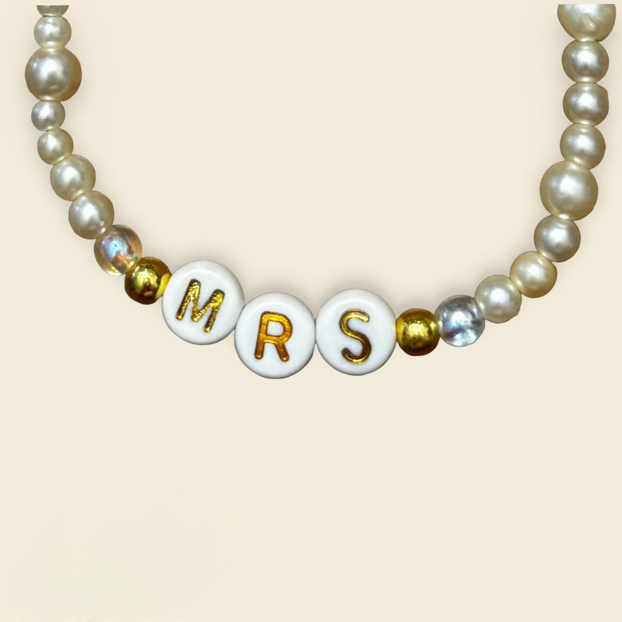 Bride Mrs pearl Bracelet