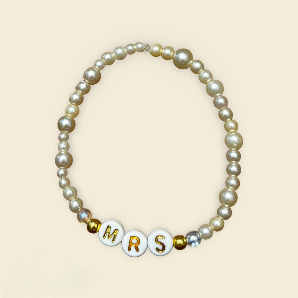 Bride Mrs pearl Bracelet