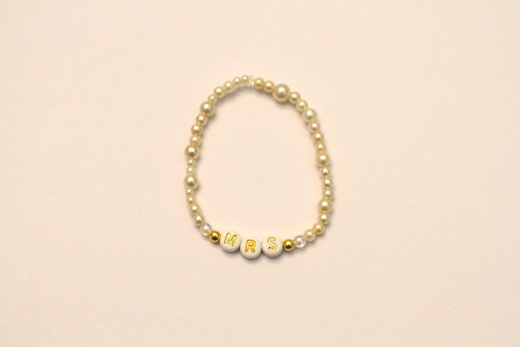 Bride Mrs pearl Bracelet
